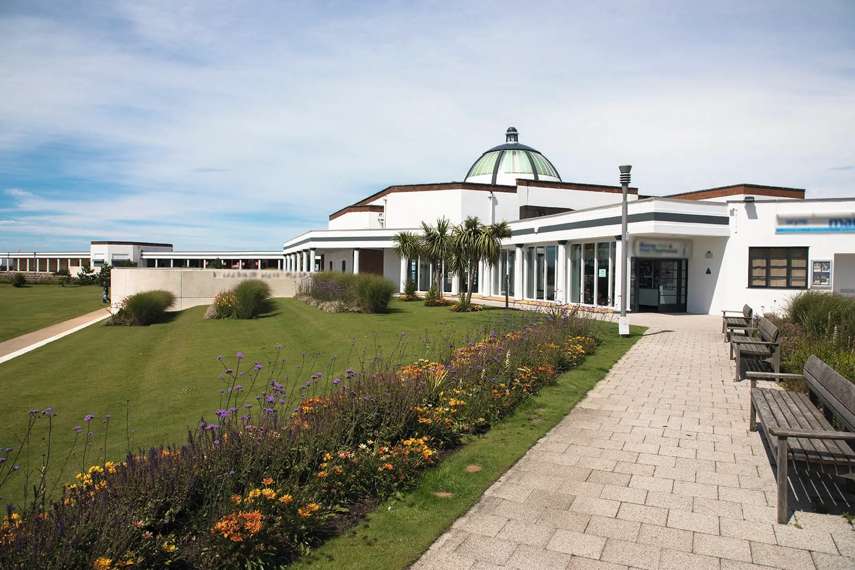 3. Marine Hall and Gardens 