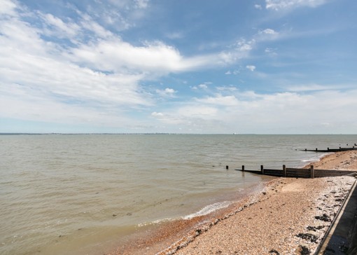 Five reasons to buy a static caravan in Kent