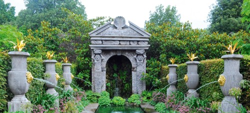3. Collector Earl’s Garden