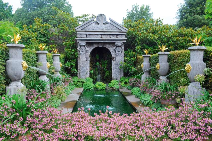 3. Collector Earl’s Garden