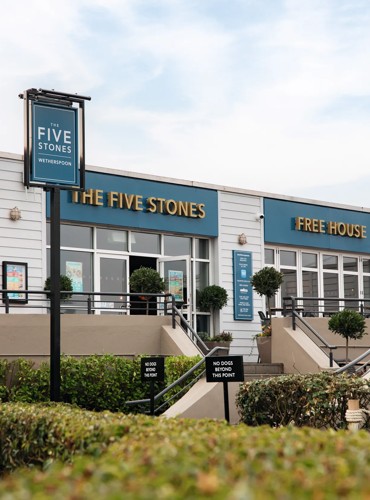 The Five Stones at Primrose Valley - Haven's first J D Wetherspoon pub.