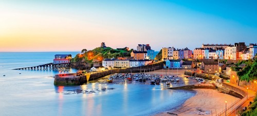 Wander the streets of Tenby