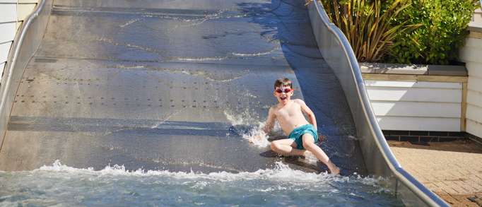 Blue Dolphin Holiday Park 