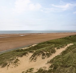 Direct access to the beach flats at Presthaven