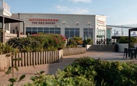The Red Rocks Wetherspoon pub at Devon Cliffs 