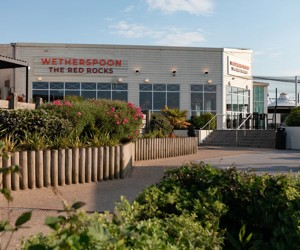 The Red Rocks Wetherspoon pub at Devon Cliffs 