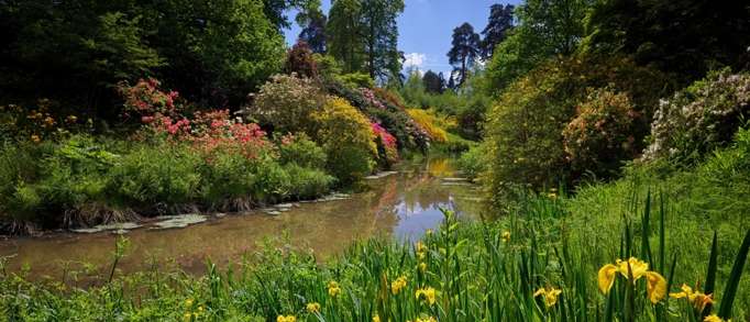 8. Leonardslee Lakes and Gardens 