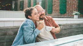 Coast House bar and grill with Cakery and Pizza Deck