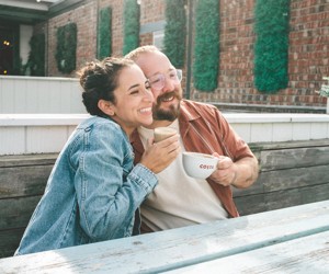 Coast House bar and grill with Cakery and Pizza Deck