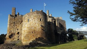 Dirleton Castle and Gardens 