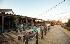 Coast House Bar and Grill at Seashore