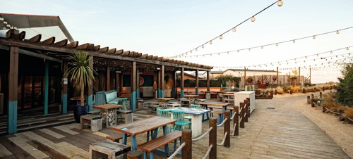 Coast House Bar and Grill at Seashore