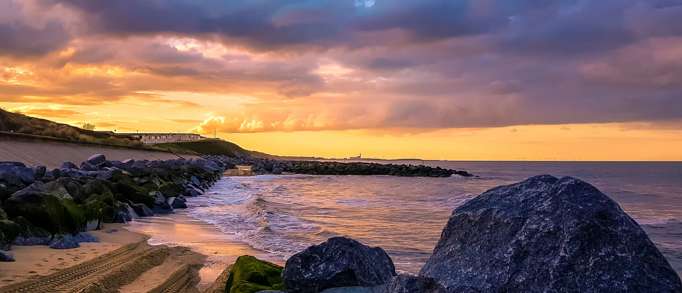 1. Hopton Beach, Hopton