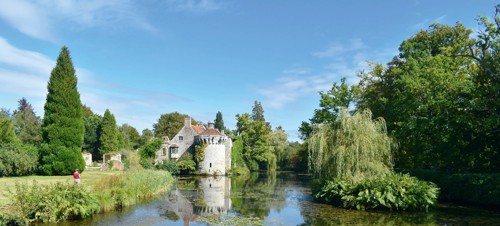 Scotney Castle Walk, Tunbridge Wells