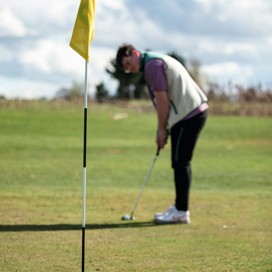 9-hole golf course with sea views at Seton Sands