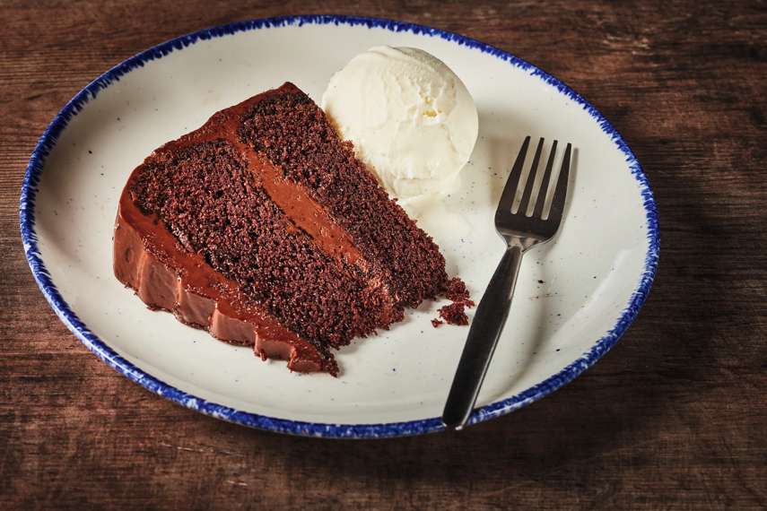 1. Symondsbury Kitchen, Bridport 