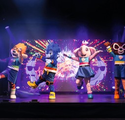 Watch the Seaside Squad rehearsing one of their shows