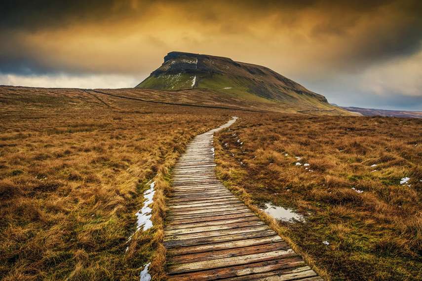 Pen-y-ghent, Yorkshire Dales National Park 