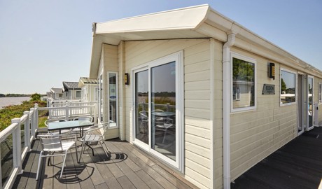 Diamond Lodge