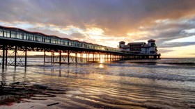 Grand Pier