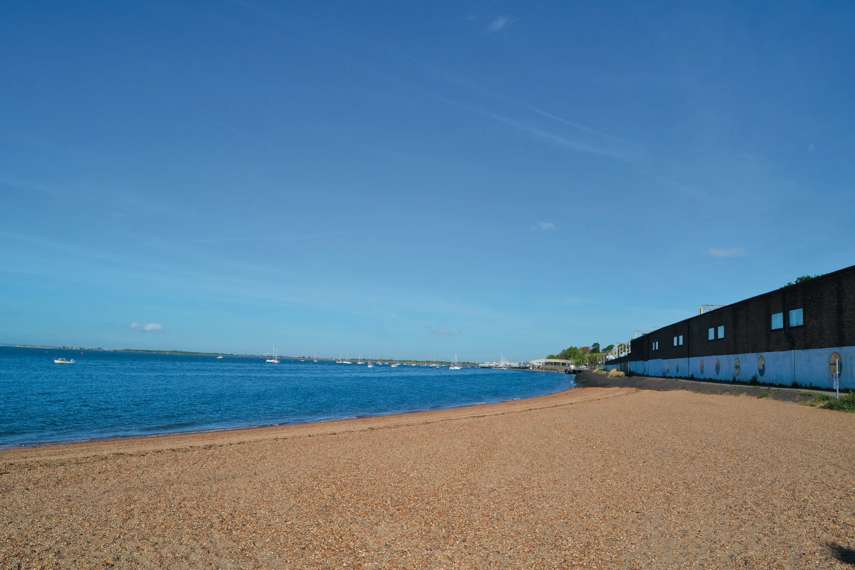 9. Chalkwell Beach, Chalkwell