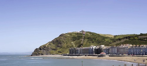 Walk along the prom 