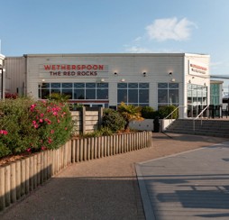 How does Haven's Devon Cliffs Holiday Park offer value for money?