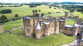 Alnwick Castle