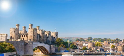 3. An abundance of local attractions 