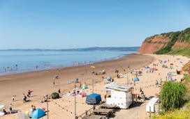 Direct beach access to Devon Cliffs