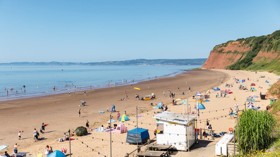 Direct beach access to Devon Cliffs