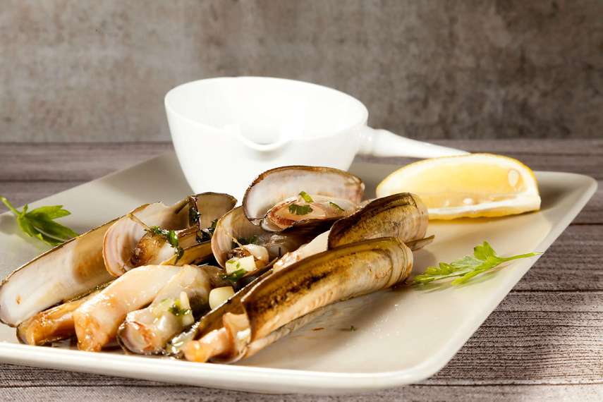 7. The Razor Clam