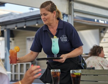 Table service at Mash and Barrel Lakeland