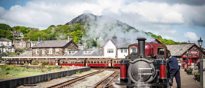Ffestiniog & Welsh Highland Railways 