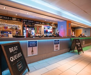 Live lounge entertainment at Cala Gran