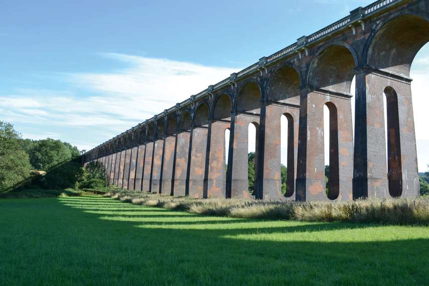 2. Ouse Valley Viaduct