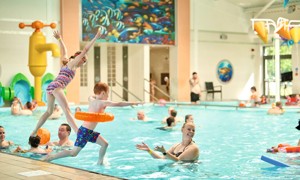 The indoor pool at Lakeland