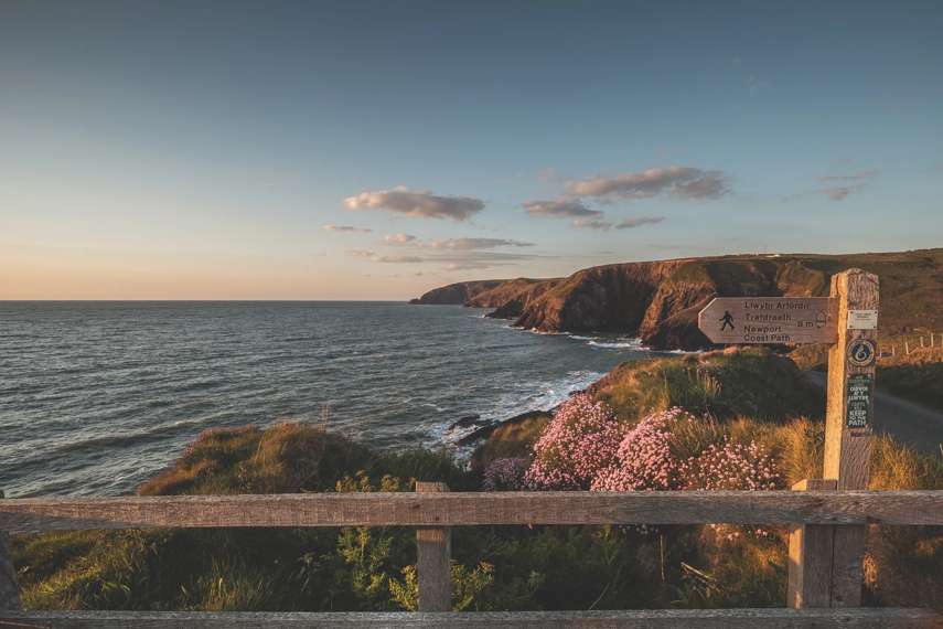  Bae Ceibwr Bay and Tre Boeth Circular Walk