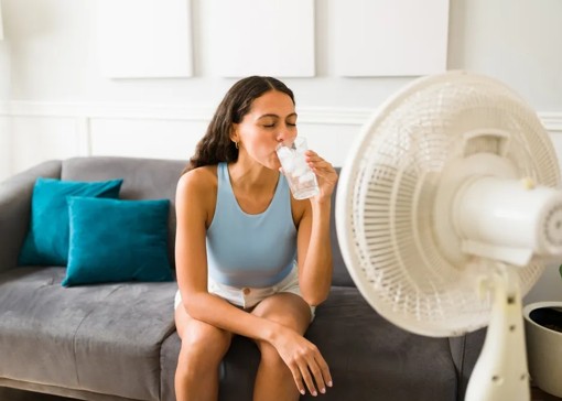 Here's how to keep yourself and the caravan cool during Summer