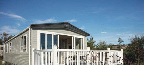 Which regulations apply to static caravan decking?