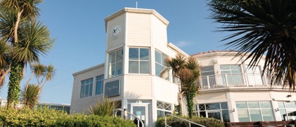 Bay View Owners Lounge at Devon Cliffs