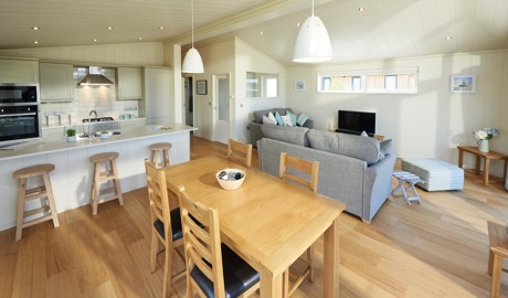 An example of a Lodge interior.