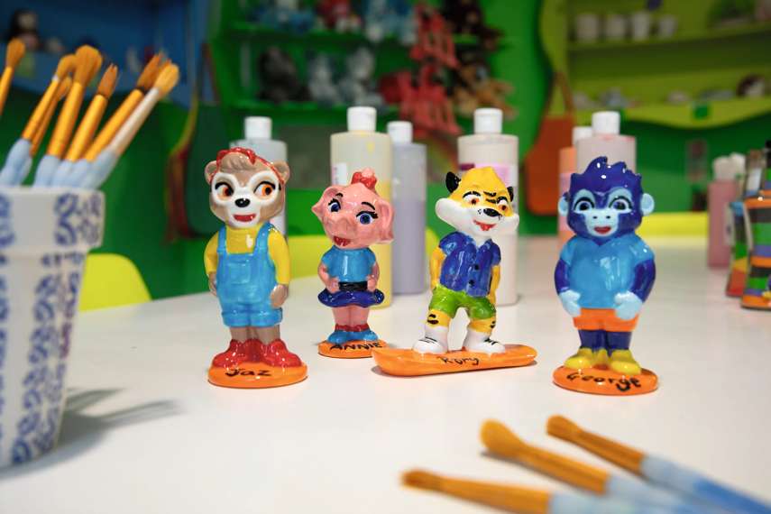 Seaside Squad Pic 'n' Paint