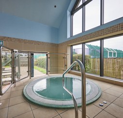 The spa bath at Church Farm, Sussex