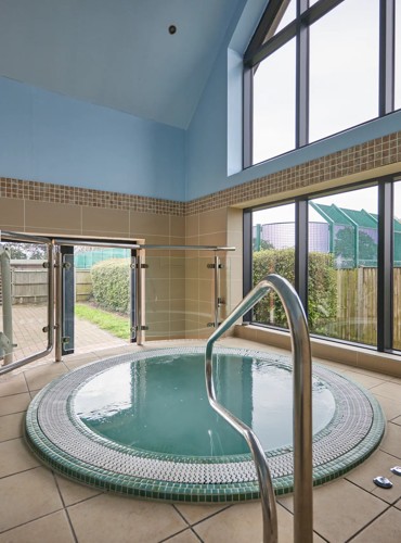 The spa bath at Church Farm, Sussex