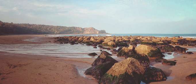 4. Cayton Bay Beach, Cayton