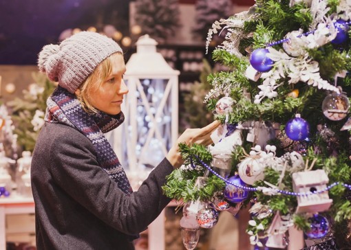Best Christmas markets and attractions near Devon