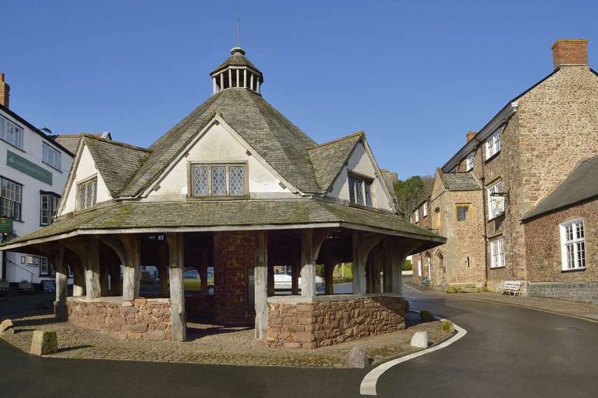 6. Dunster Yarn Market 