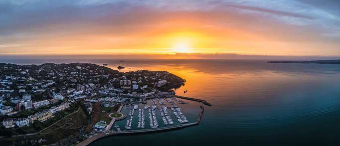 7. Torquay Harbour & Beacon Cove