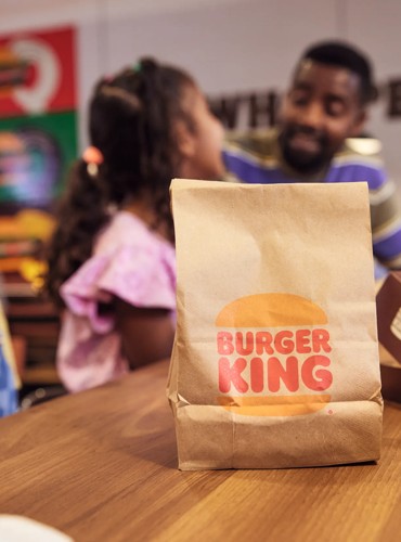 Enjoy food & drink from beloved brands